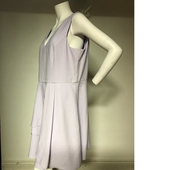 Le Chateau PLUS SIZE Pure Lilac Fit & Flare Cocktail Bridesmaid Prom Dress  NWT - Picture 4 of 6